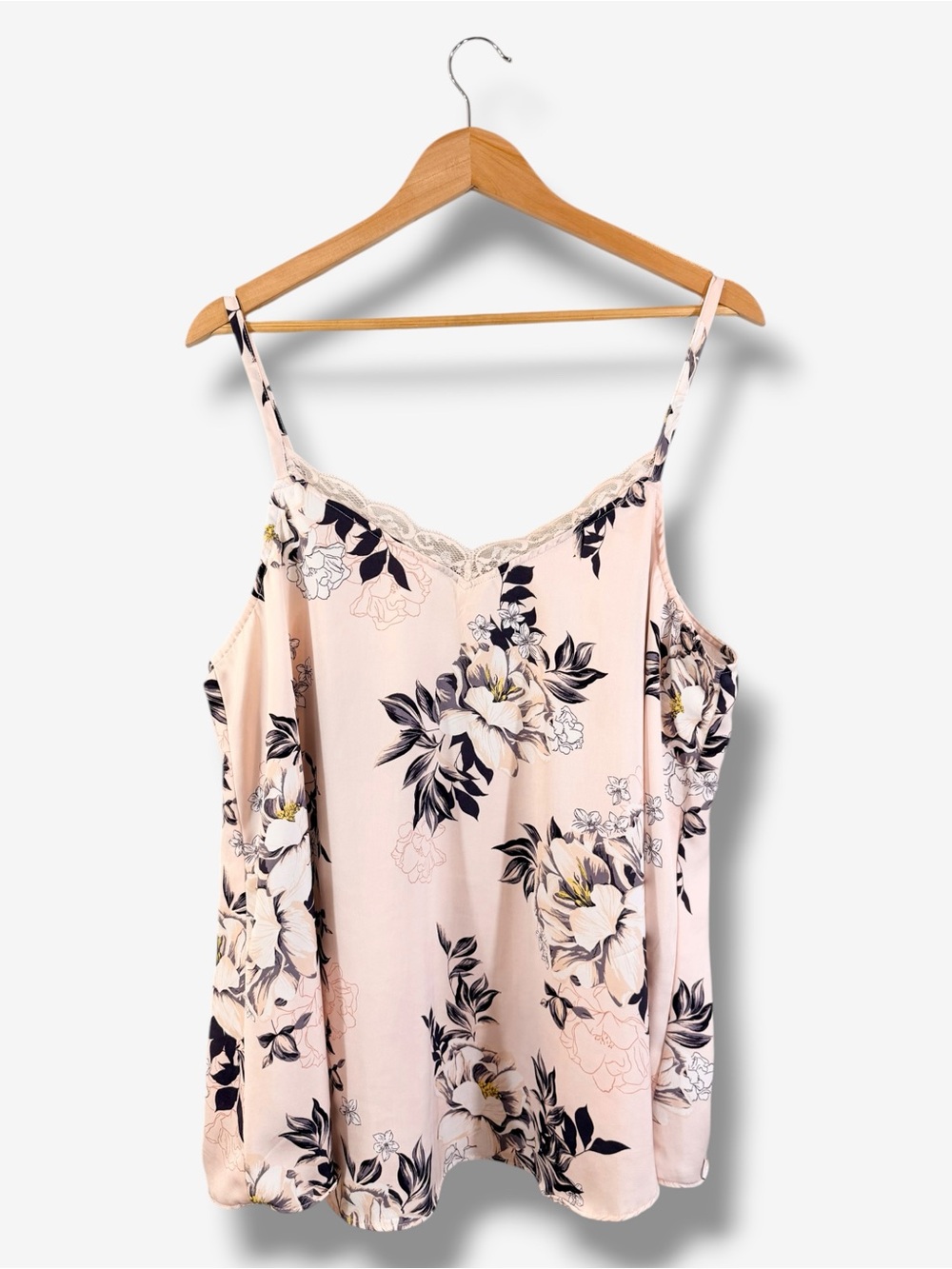 Torrid Pink Lace Trim Cami Size 1X Sleeveless Tank Blouse Floral Print Casual